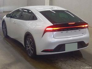 2023 Toyota Prius - Image 4