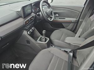 Dacia Sandero Stepway JOURNEY 1.0 TCE 90 BHP 5DR * - Image 4