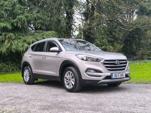 2018 Hyundai Tucson Executive 1.7 Crdi ONE OWNER! - Image 3