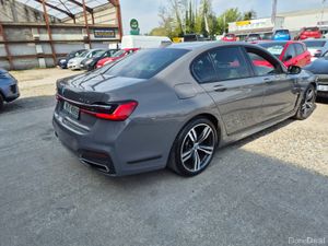 🦏 BMW 7-Series 740 m-sport x drive 2019 🦏 - Image 3