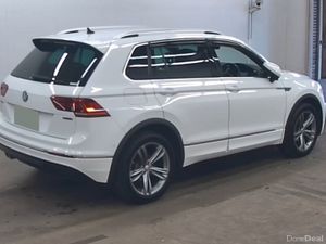 2018 VW Tiguan R-Line 4 Motion - Image 3
