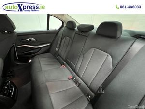 BMW 3-Series 320D xDrive Automatic. - Image 4