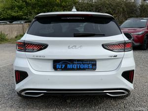 2022 Kia Ceed 1.6 HYBRID GT LINE - Image 4