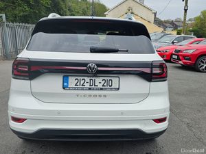 Volkswagen T-Cross 2021 R-Line 1.0 TSI 110HP - Image 4