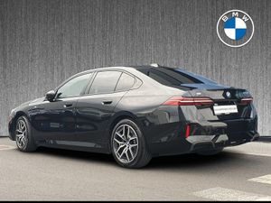 BMW i5 eDrive40 M Sport Saloon - Image 3