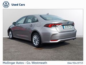 Toyota Corolla 1.8 Hybrid Luna Saloon - Image 4