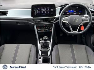 Volkswagen T-Roc LIFE 1.0 TSI 110HP *WINTER PACK* - Image 2