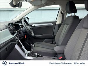 Volkswagen T-Roc LIFE 1.0 TSI 110HP *WINTER PACK* - Image 4
