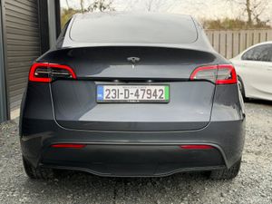 231 Tesla Model Y RWD - Image 4