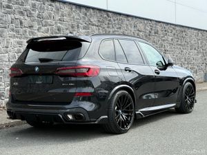 2022 BMW X5 M Sport X-Drive M Performance 45E FSH - Image 2