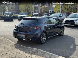 Toyota Corolla LUNA SPORT HB 4DR AUTO - Image 2