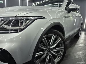 Volkswagen Tiguan 2023 - Image 3