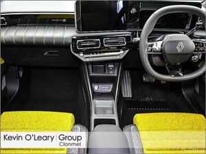 Renault 5 E-Tech Iconic 52kWh 150hp - Image 2