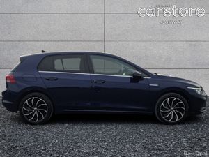 Volkswagen Golf 1.5 eTSI 130HP Style DSG MHEV - Image 2