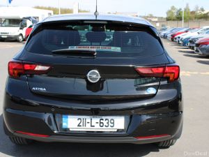 Opel Astra 2021 - Image 4