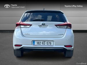 Toyota Auris HYBRID LUNA SPORT 4DR AUTO - Image 4