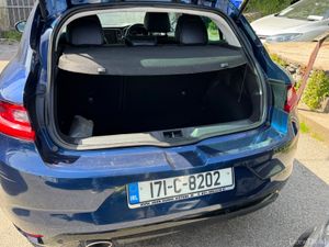 Renault Megane high spec - Image 4