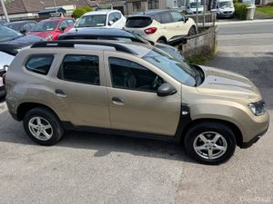 Dacia Duster New shape low mileage - Image 4