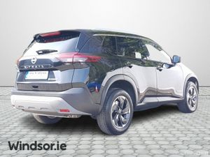 Nissan X-Trail ePOWER SV PREMIUM 5 Seater - Image 3