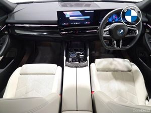 BMW 5-Series 530e M Sport Saloon - Image 4