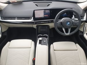 BMW iX1 20xLine - Image 4