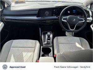Volkswagen Golf *Style* 1.5 eTSI 130HP  DSG MHEV @ - Image 2