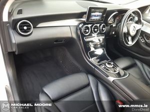 Mercedes-Benz C-Class C 220 D AVANTGARDE A/T - Image 4