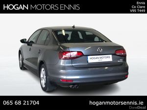 Volkswagen Jetta 2017 - Image 4