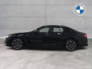 BMW 5-Series 530e M Sport Saloon - Image 4