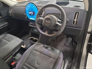 Mini Countryman E - Image 4