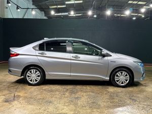 Honda Grace 1.5 HYBRID SALOON - CRUISE CONTROL - R - Image 3