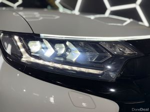 ◼️2019 MITSUBISHI OUTLANDER INTENSE 2.4 PHEV◼️ - Image 4