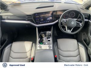 Volkswagen Touareg 3.0TDI 286BHP R-LINE AUTOMATIC - Image 3
