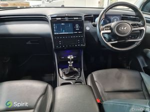 Hyundai Tucson 2WD Executive Plus**Call Andrew 086 - Image 4