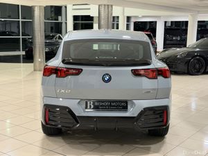 BMW iX2 20 M-SPORT EDRIVE=ONLY 7000 MILES//HUGE SP - Image 4