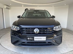Volkswagen Tiguan 2022 - Image 2