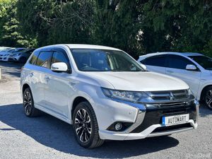 Mitsubishi Outlander 2017 Plug In Hybrid - Image 4