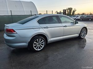 2018 Volkswagen Passat TDI Light Damage - Image 3