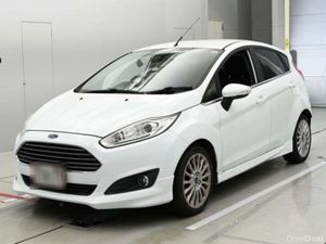 2014 Ford Fiesta Automatic - Image 2