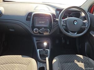 Renault Captur Tce 90 DYNAMIQUE NAV - Image 2