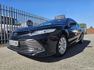 2020 Toyota Camry G Package - Image 2