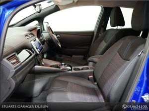 Nissan Leaf 40k EV SV Premium 40KW * ONE OWNER * - Image 3