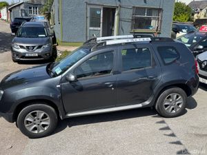 Dacia Duster Lovely high driving position - Image 2