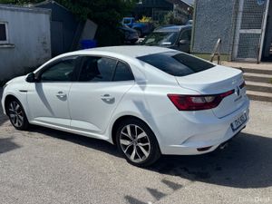 Renault Megane Grand Coupe - Image 3