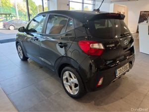 Hyundai i10 DELUXE - Only 16,000 Km - - Image 3