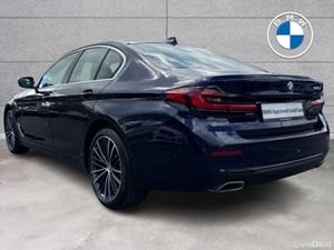 BMW 5-Series 520d SE Saloon - Image 3