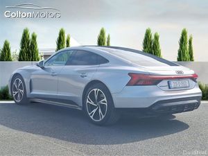 Audi e-tron GT e-tron quattro - Image 2