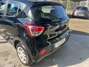 191 Hyundai i10 automatic - Image 3
