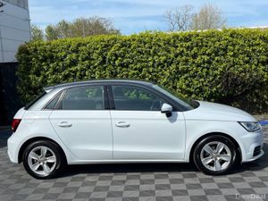 Audi A1 1.0 TFSI AUTO // FULL SERVICE HISTORY // A - Image 2