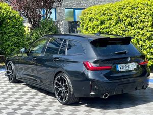 BMW 3-Series 320d M-SPORT COMPETITION TOURING AUTO - Image 4
